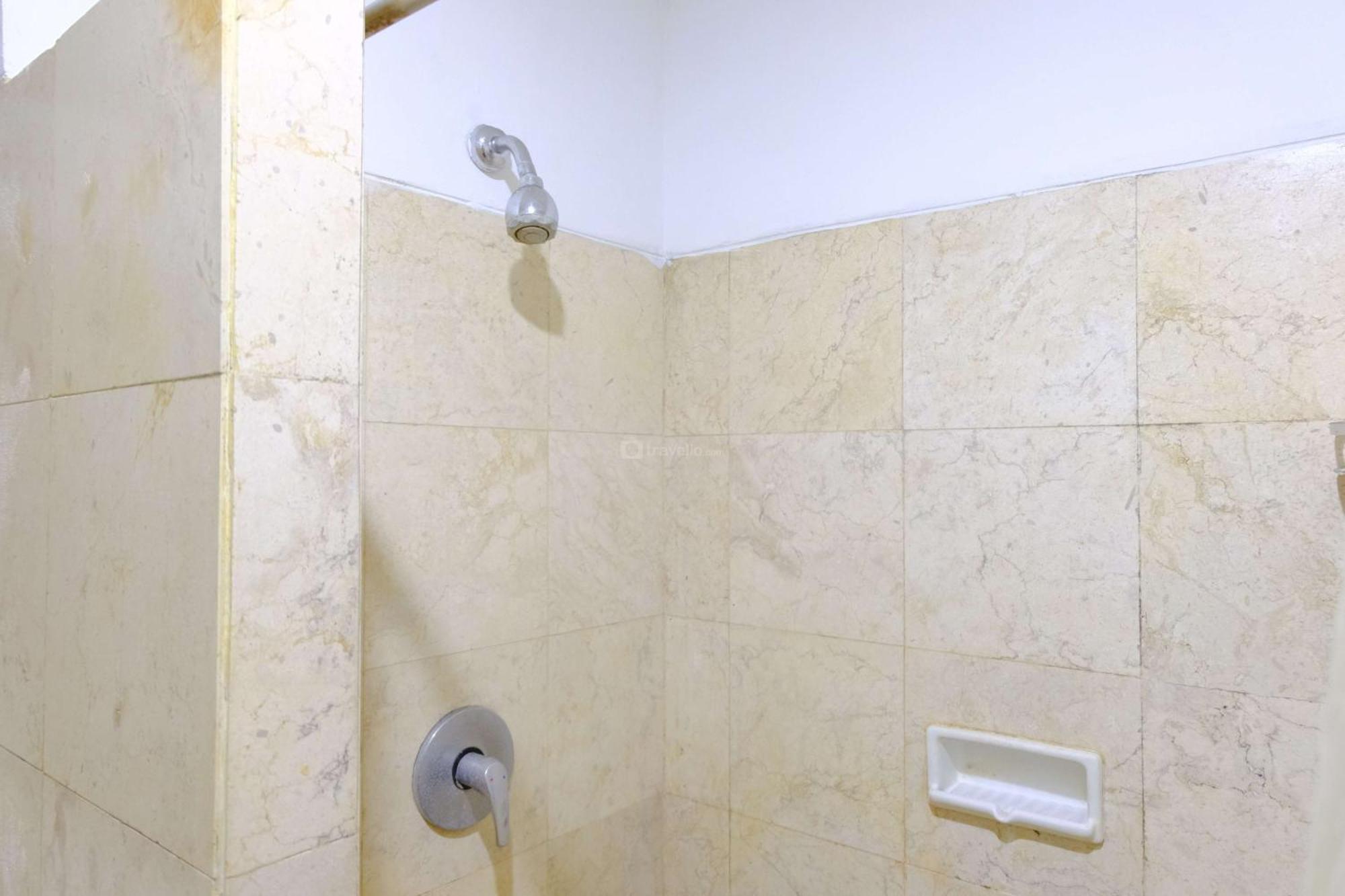 Great 2br At Braga Walk By Travelio * Bandung